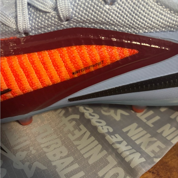 Phantom 6 Elite Size 10 - Picture 6 of 6